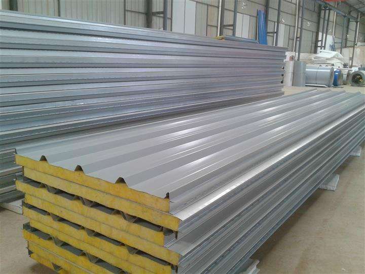 如何选用彩钢板